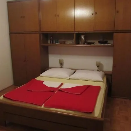 Апартаменты Apartments Stan - 150M From The Sea *